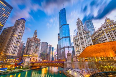 chicago-illinois-usa-cityscape-2M3QWGB-768x512